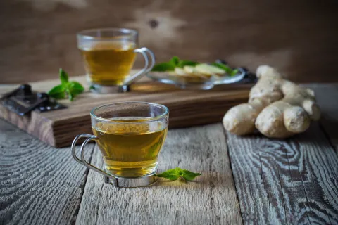 Así se hace la infusión antiviral a base de 3 plantas medicinales para prevenir virus de invierno La receta de Flor Fasanella para una infusión antiviral a base de tres plantas.