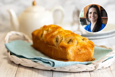 Budín de banana de Paulina Cocina: el truco para que salga perfecto En menos de una hora tenés listo el budín de banana sin huevo que propone Paulina.