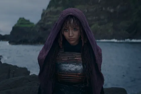Disney+ estrena un nuevo capítulo de Star Wars: qué tenés que saber sobre The Acolyte Durante junio estrena la nueva serie de Star Wars: The Acolyte.