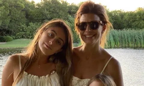Juliana Awada sorprende con un look idéntico al de su hija: repiten el ítem tendencia de 2024 Juliana Awada y su hija Valentina en Instagram.