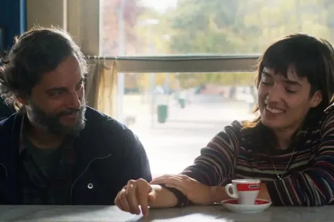 El aroma del pasto recién cortado: así es la película argentina producida por Martin Scorsese Joaquín Furriel es uno de los protagonistas de El aroma del pasto recién cortado.