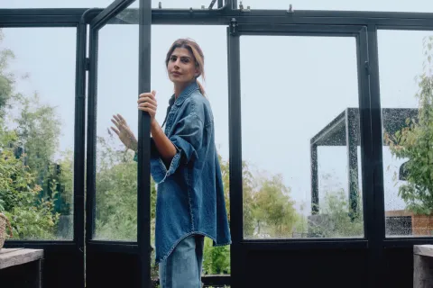 Juliana Awada tiene los mejores looks con jeans para el fin de semana: ¿cómo usarlos? Juliana Awada es amante de las prendas de jean. Conocé su corte de jean ideal.