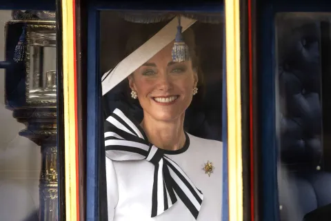Kate Middleton anunció que finalizó con su tratamiento de quimioterapia: ¿cómo sigue su vida ahora? Kate Middleton en el desfile Trooping the Colour, el 15 de junio en Londres.