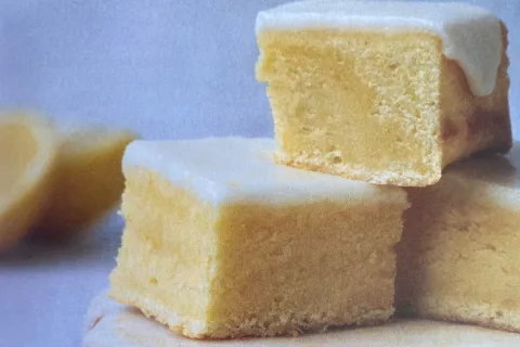 Lemonies: esta es la receta para hacer los cuadrados de limón bien húmedos Lemonies: la receta ideal para hacer cuadrados de limón húmedos.
