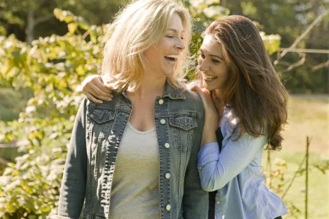 La menopausia es como una segunda adolescencia: similitudes y desafíos La menopausia es como una segunda adolescencia: similitudes y desafíos