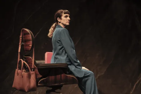 Julieta Zylberberg vuelve al teatro con Prima facie, una obra que interpela sobre la violencia de género Julieta Zylberberg.