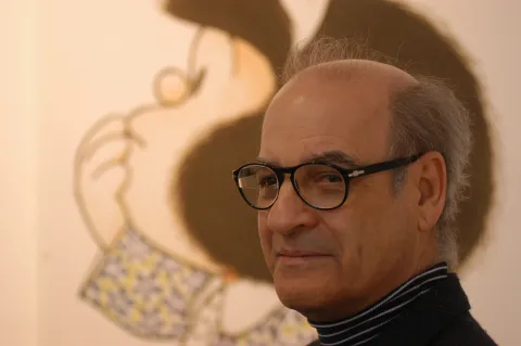 A 92 años del nacimiento de Quino, el creador de Mafalda, las mejores frases inspiradoras de esta historieta Quino, junto a su mayor creación, Mafalda.