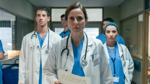 Netflix estrena Respira, la serie médica española del creador de Élite protagonizada por Blanca Suárez y Najwa Nimri Primeras imágenes de Respira, la Grey's Anatomy española de Netflix.