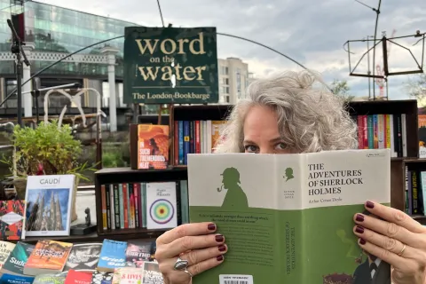 5 librerías fascinantes de Londres Una búsqueda con muchos hallazgos: pasear por Londres descubriendo librerías increíbles.
