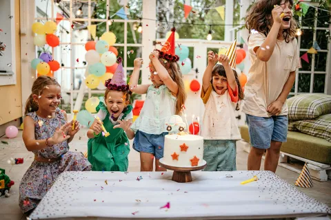 Decoración de cumpleaños: ideas fáciles para una celebración infantil La paleta de colores y la definición del personaje son dos aspectos claves.