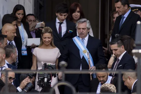 Fabiola Yañez denunció a Alberto Fernández por violencia de género: cómo fue su relación Fabiola Yañez y Alberto Fernández en la asunción presidencial, el 10 de diciembre de 2019.