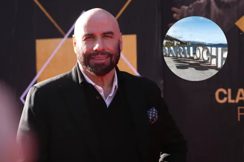 John Travolta en Argentina: mirá las fotos de su inesperada visita a Bariloche Foto de John Travolta