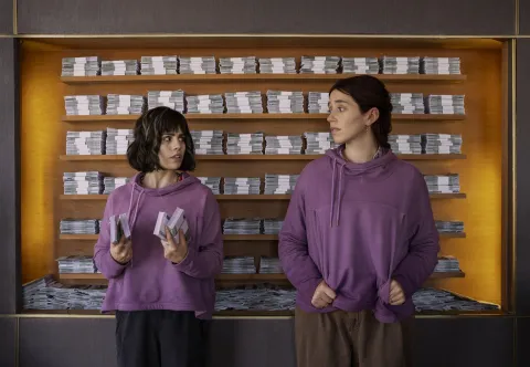 Las hermanas fantásticas: de qué se trata la nueva comedia argentina de Netflix Sofía Morandi y Leticia Siciliani son las protagonistas de Las hermanas fantásticas.