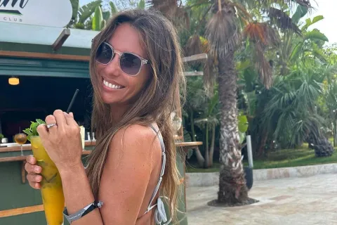 Adelanto verano 2025: Pampita tiene la bikini que será la estrella de la nueva temporada La actriz y conductora se encuentra de viaje por Ibiza y comparte la experiencia a diario con sus seguidores. Las fotos de sus vacaciones, a continuación.