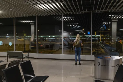 Aerolíneas Argentinas: arrancan los vuelos nocturnos low cost desde $ 17.500 Vuelos nocturnos