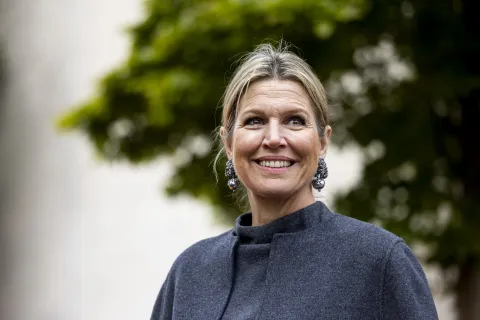 Máxima Zorreguieta eligió un abrigo de alto invierno similar al que usó Kate Middleton Foto de Máxima Zorreguieta.