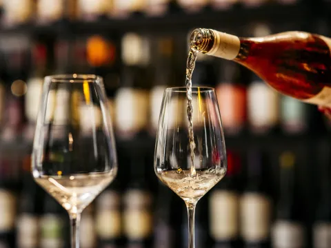 4 consejos de BONVIVIR para disfrutar de un buen vino Vino rosado
