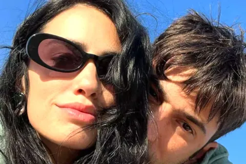 Lali Espósito reveló el gran paso que dieron con Pedro Rosemblat y contó cuál es su gran talento en la intimidad Lali y Pedro Rosemblat durante unas vacaciones