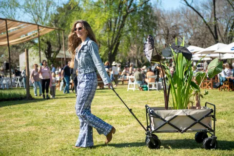 Se viene la tercera edición de Jardín Fest En el Jardín Fest podés hacer talleres, compras, ver charlas y conocer todas las tendencias en paisajismo y jardinería.