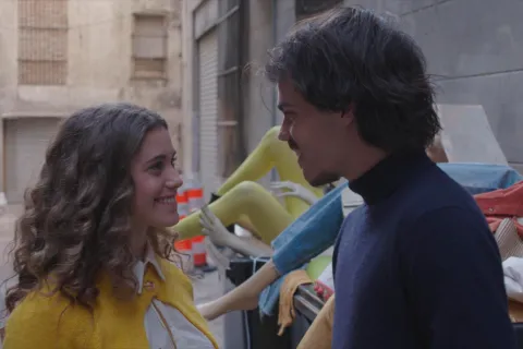 Quién es Toti Spangenberg, el príncipe de Margarita que enamora en la serie de Cris Morena Foto de Mora Bianchi y Toti Spangenberg en Margarita.