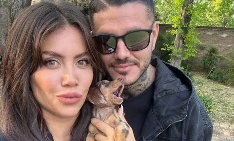 ¿Reconciliados? Mauro Icardi subió fotos con Wanda Nara y surgieron los rumores La foto de Wanda Nara y Mauro Icardi junto a Cookie que confirmaría la reconciliación de la pareja.