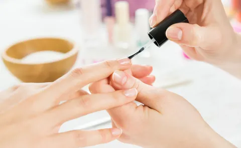 Manicuría japonesa: la tendencia en nail art que se vio en el desfile de Victoria's Secret y es furor Manicuría japonesa