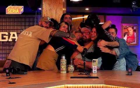 Damián Betular se despidió de Olga: estos son los motivos de su salida de Sería increíble Foto de La emotiva despedida de Betular de Olga.