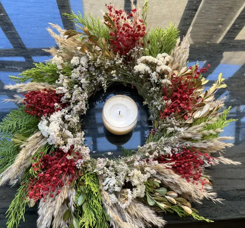 Navidad: 5 coronas con flores para centros de mesa o puertas Navidad: 5 coronas con flores para centros de mesa o puertas