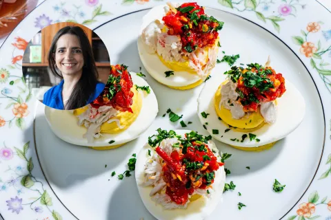 Huevos rellenos: los 8 secretos de Paulina Cocina para este clásico navideño Fotos de Paulina Cocina y huevos rellenos.