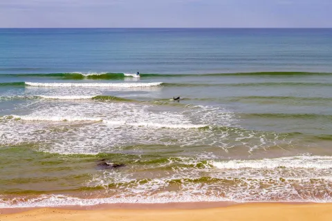 Ni Costa del Este ni Mar Azul: el balneario poco conocido con playas tranquilas y agrestes Mar de Cobo es una localidad del partido de Mar Chiquita, al sudeste de la provincia de Buenos Aires
