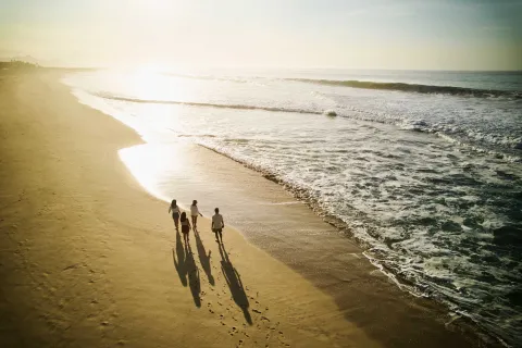 Está a 4 horas de CABA y es una de las playas más lindas de la Costa Atlántica Es uno de los destinos más elegidos por los veraneantesEs uno de los destinos más elegidos por los veraneantes