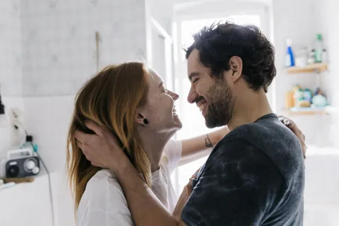 Estafa emocional: qué es y cómo reconocerla para sanar pareja feliz