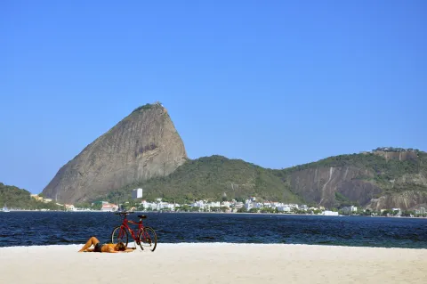 Las mejores playas de Río de Janeiro poco conocidas para visitar Praia do Flamengo