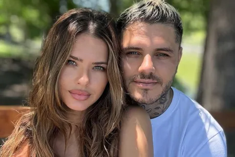 Mauro Icardi confirmó su relación con la China Suárez y el detalle oculto que nadie detectó Mauro Icardi confirmó su relación con la China Suárez