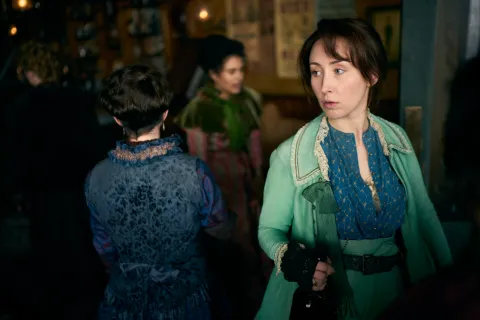 Mil Golpes: en dónde podés ver la nueva serie del creador de Peaky Blinders Mil Golpes estrenó el pasado 21 de febrero en Disney +.