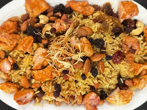 Arroz pilav a la persa: una receta que es un viaje sensorial a Medio Oriente Arroz pilav a la persa: una receta que es un viaje sensorial a Medio Oriente