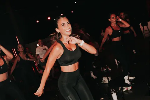 Power tramp: así es el entrenamiento intensivo favorito de Antonela Roccuzzo en Miami clase de power tramp con Antonela Roccuzzo.