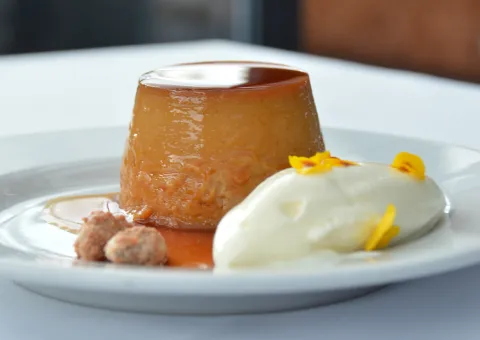 Flan de dulce de leche: la receta más simple para un postre clásico y tentador Flan de dulce de leche: la receta más simple para un postre clásico y tentador