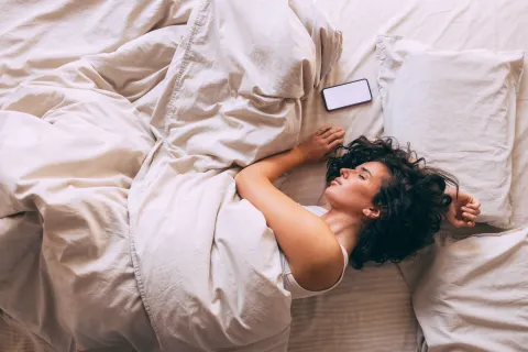 Dormir bien: cinco apps que ayudan a descansar mejor Dormir bien cinco apps que ayudan a descansar mejor.