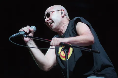 Las canciones que convirtieron al Indio Solari en una leyenda del rock argentino Indio Solari