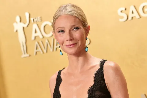 De Gwyneth Paltrow a Courteney Cox, este es el tratamiento que las famosas están eligiendo.