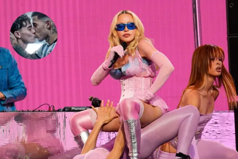 Madonna sobre el escenario en pleno show