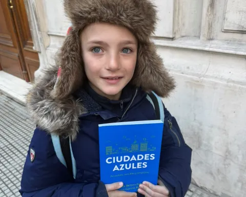 Manolo, hijo de Alvaro y María