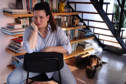 "Tuve pocas chances de zafar de la mirada de lo real": Bárbara Lanata debuta en el mundo del arte con fotografía documental Bárbara Lanata
