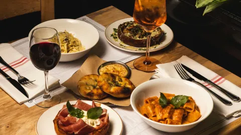 Probamos 10 platos de pasta que se consiguen en Buenos Aires y te harán sentir en Italia plato de pasta
