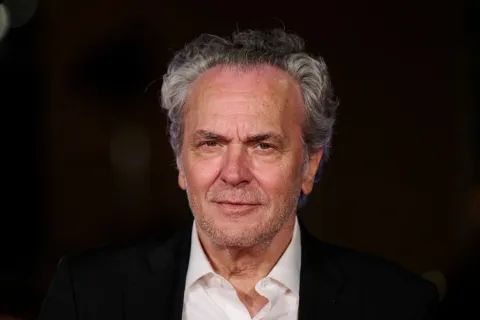 El desgarrador drama criminal de José Coronado que muy pocos conocen y podés ver hoy en Netflix Jose Coronado protagoniza Tu hijo, un thriller criminal atrapante.