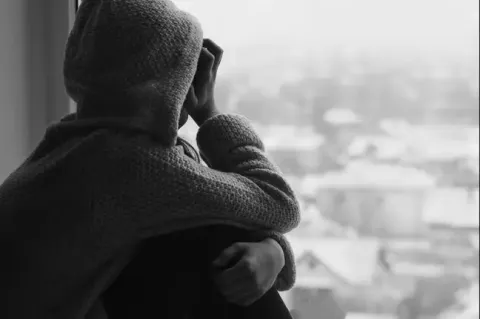 Prevención del suicidio: el valor de preguntar, escuchar y acompañar a tiempo prevencion del suicidio