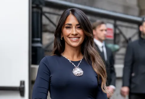 Antonela Roccuzzo tiene los diseños de uñas más elegantes y fáciles de hacerte en casa Antonella Roccuzzo en un evento