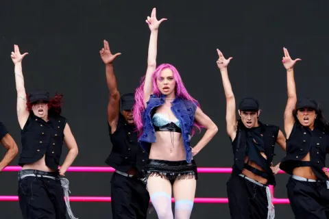 Quién es Adéla, la joven bailarina de ballet eslovaca que promete sorprender en Lollapalooza Argentina 2027 Foto de Adéla.
