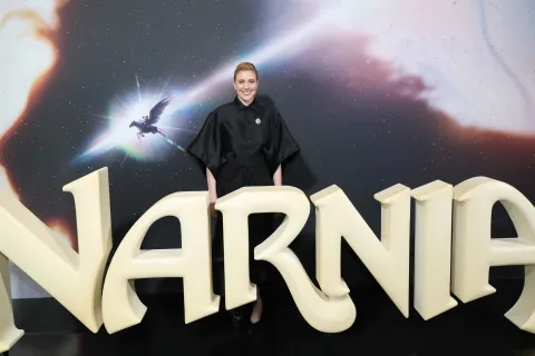 Tras Barbie, Greta Gerwig arrasará con Narnia en Netflix: tráiler, fecha de estreno y todo sobre la nueva película Tras Barbie, Greta Gerwig arrasará con Narnia en Netflix: tráiler, fecha de estreno y todo sobre la nueva película.